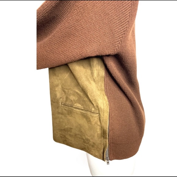 Vintage Suede Burberrys’ Brown V-Neck - Picture 6 of 8